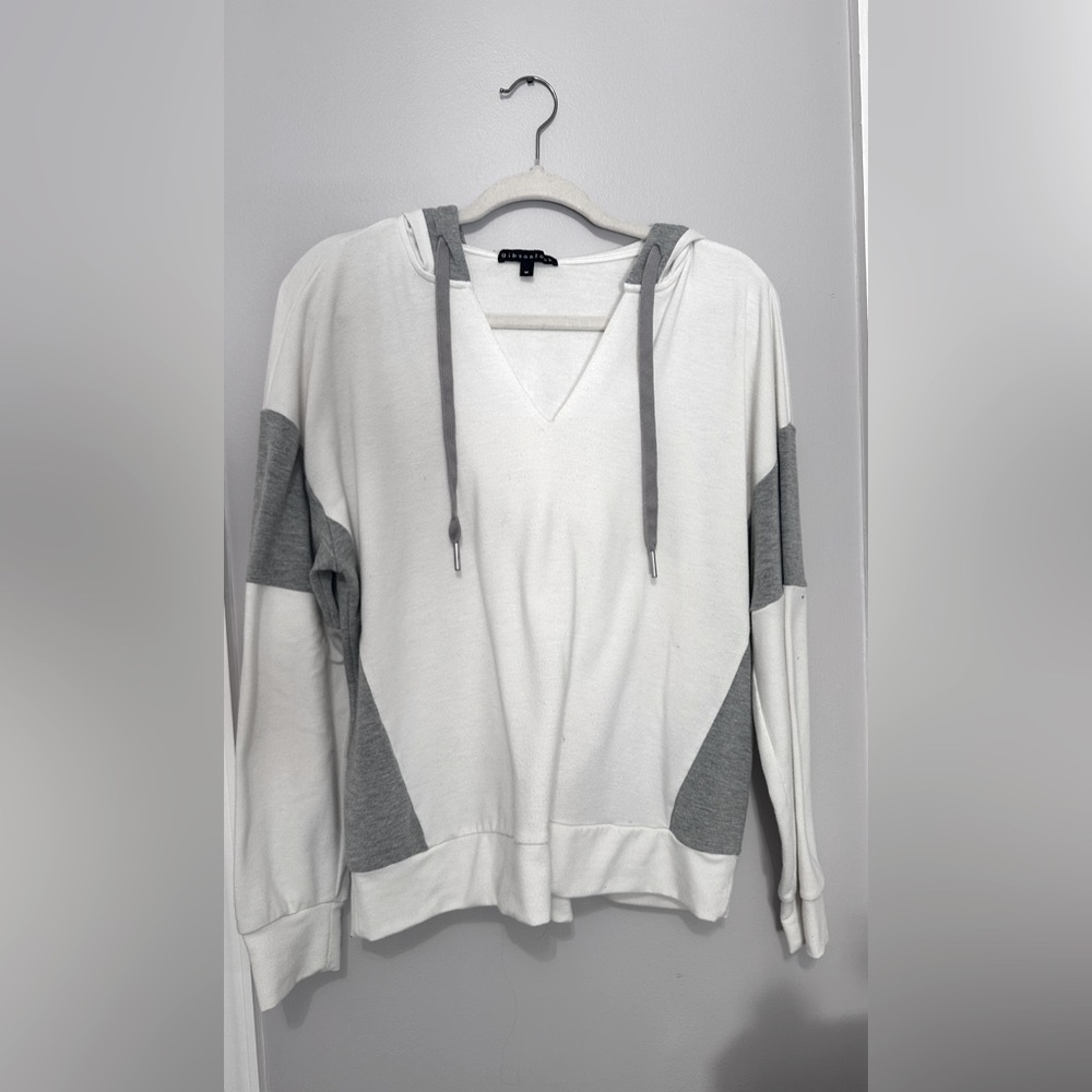GIBSONLOOK Pullover Sweater with Hood